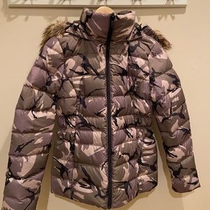 The North Face Women’s Gotham 550-fill down insulated jacket. New with tags.